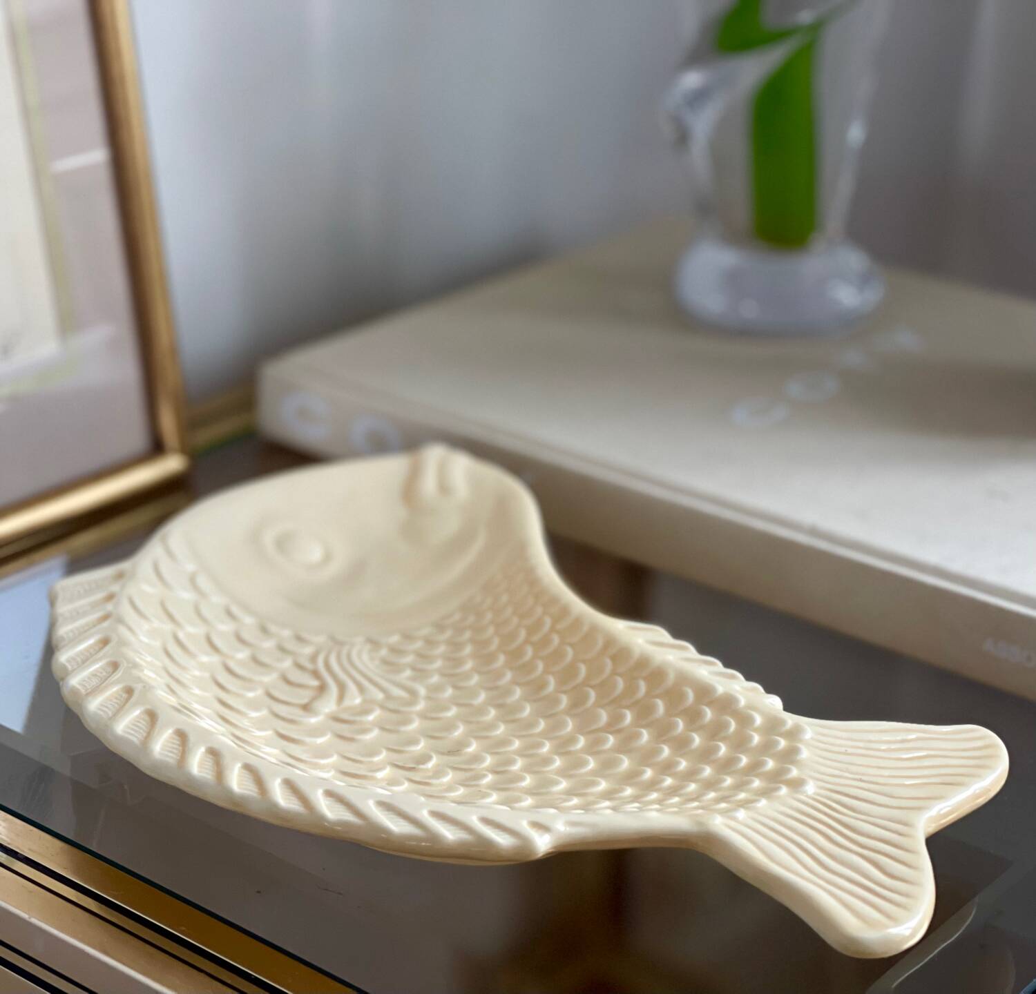 Ceramic pocket emptier