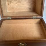 Cheney England dovetail wooden box