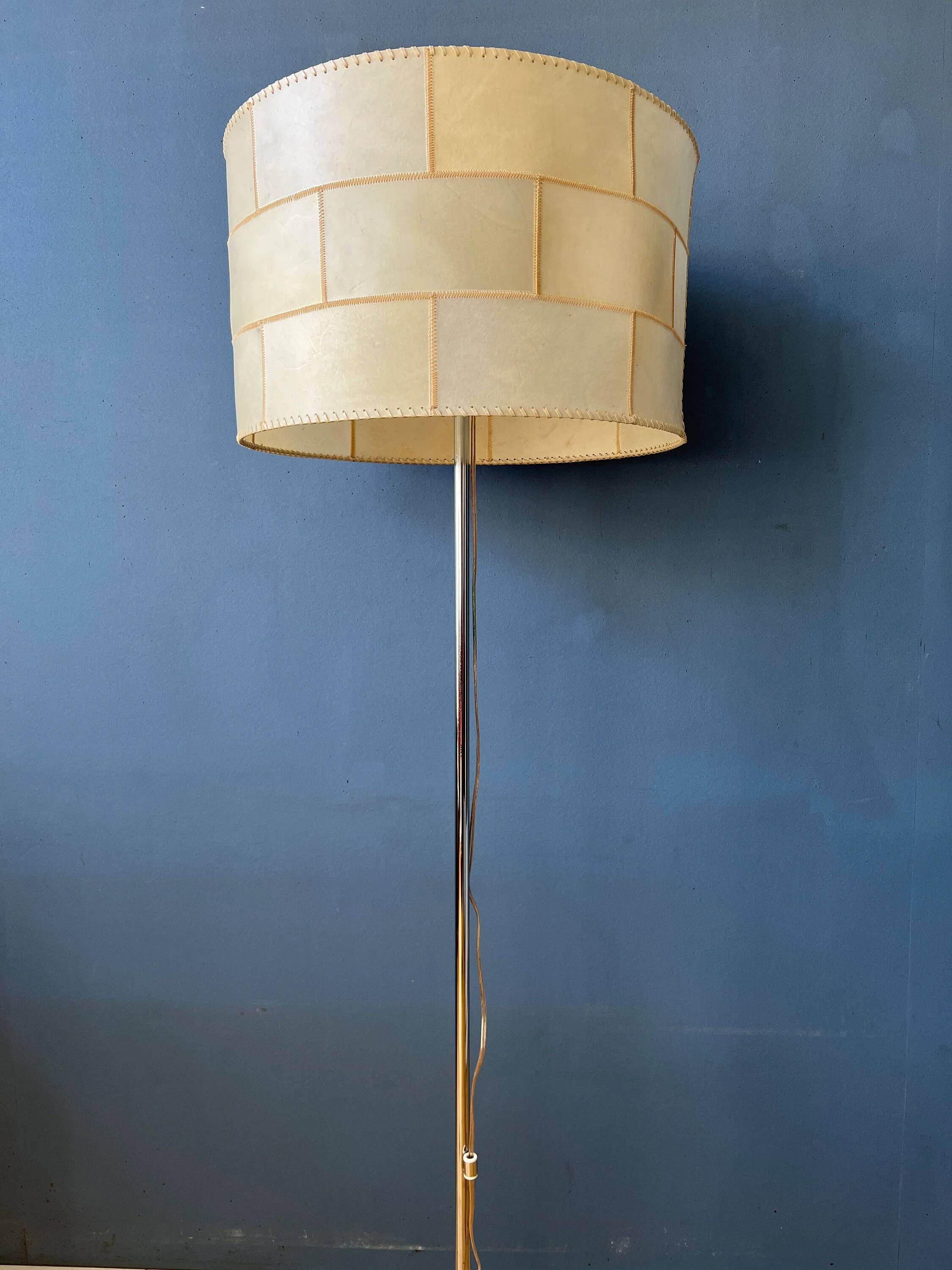 Mid Century Staff Leuchten floor lamp in leather