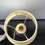 Lampe corps verre moulé avec abat-jour crème vintage