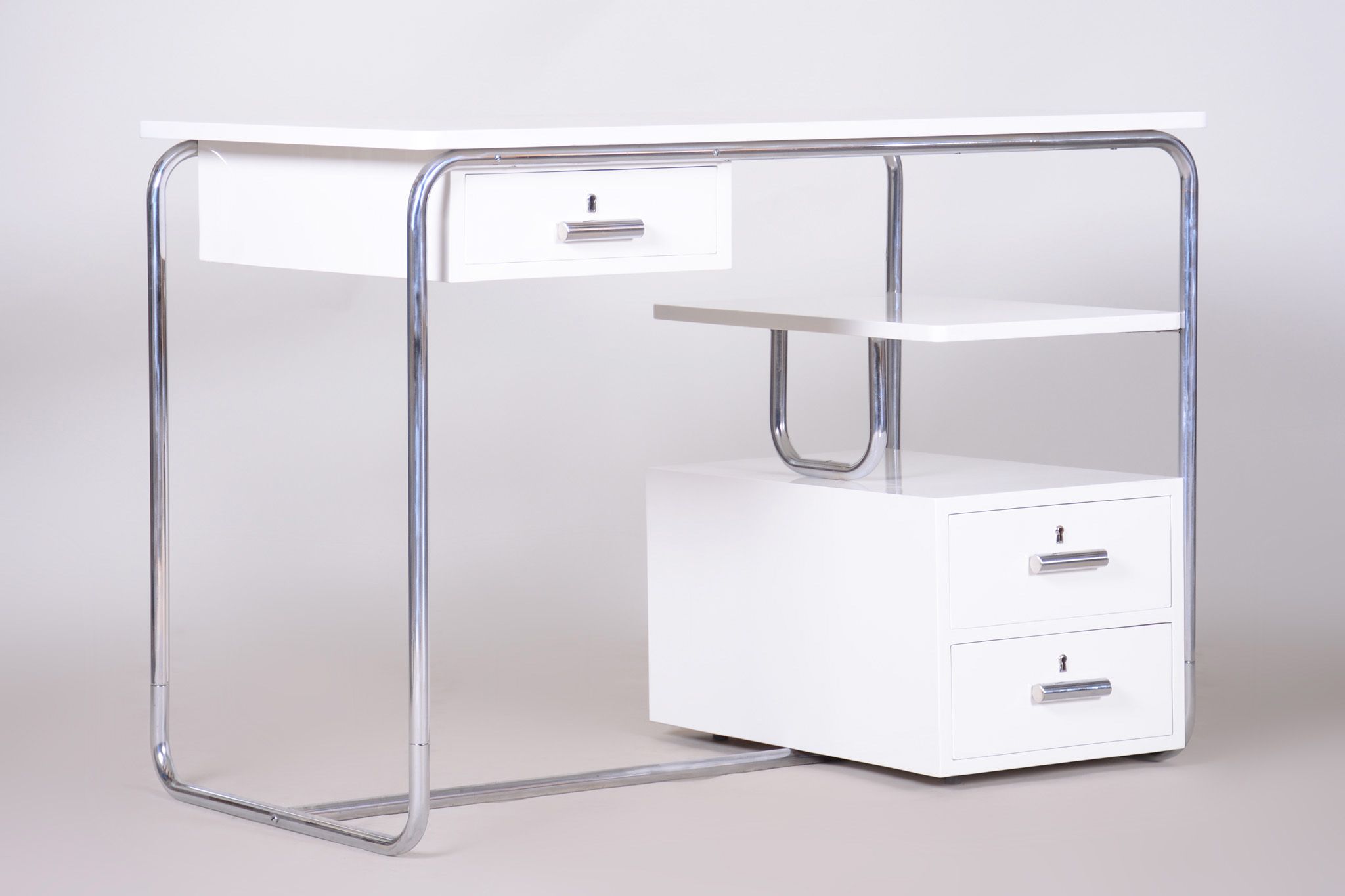 White Bauhaus writing desk made in 1930s Germany - Restored