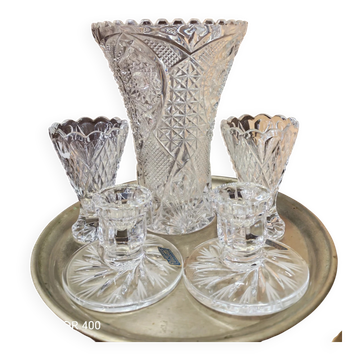 Garniture de centre de la table en cristal ;vases, bougeoirs vintage 