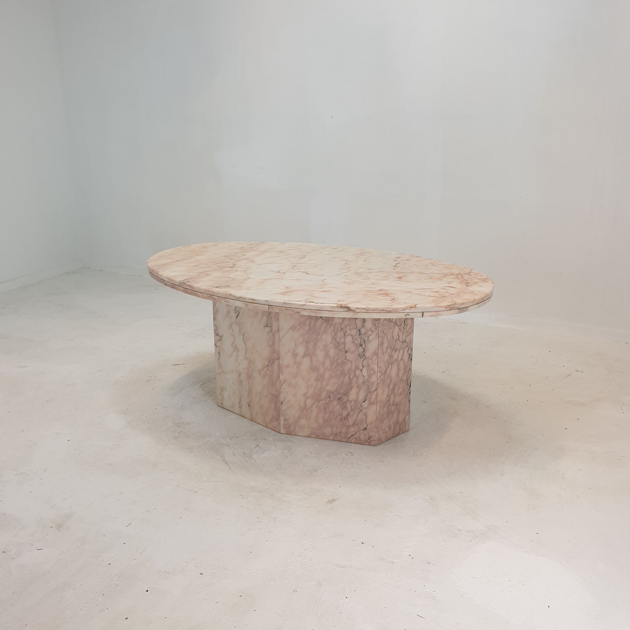Italian marble oval coffee table, 1970's