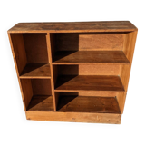 Locker shelf