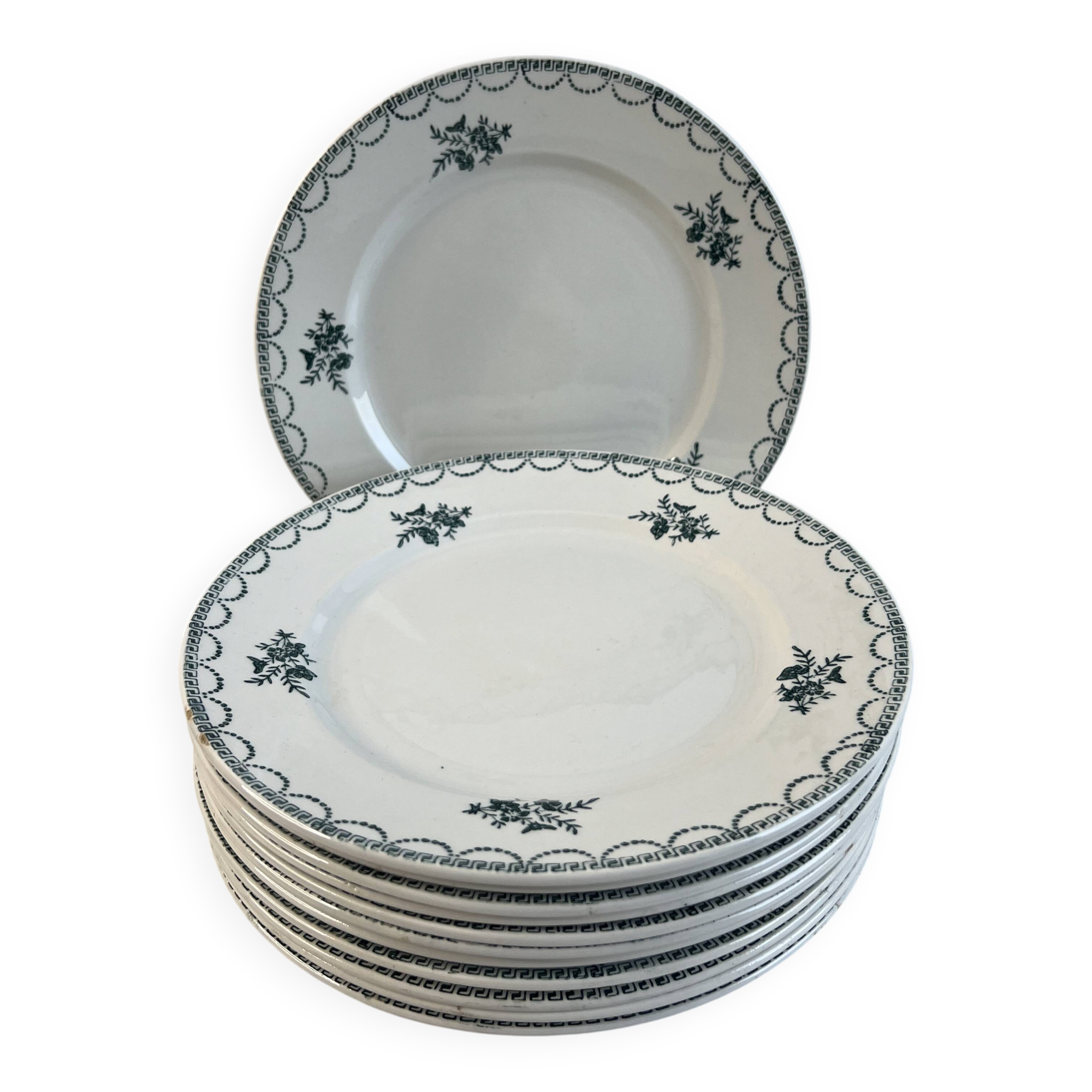 Set of 12 antique flat plates — Céranord pottery, model