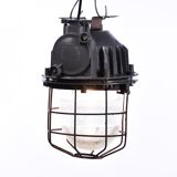 Industrial cage lamp