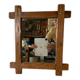 Miroir brutaliste