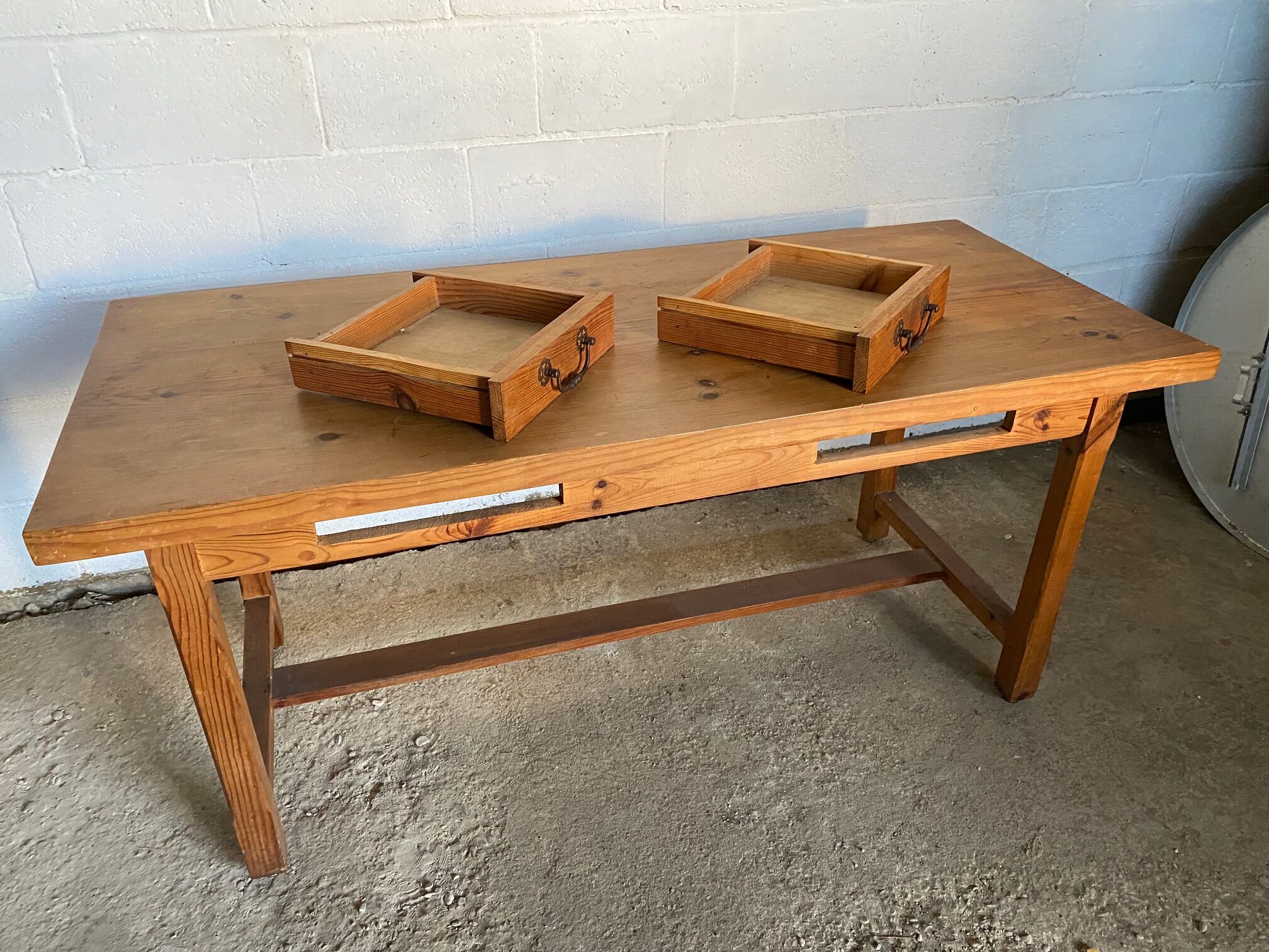 Solid pine dining farmhouse table with 2 drawers 1950 160x69x74cm