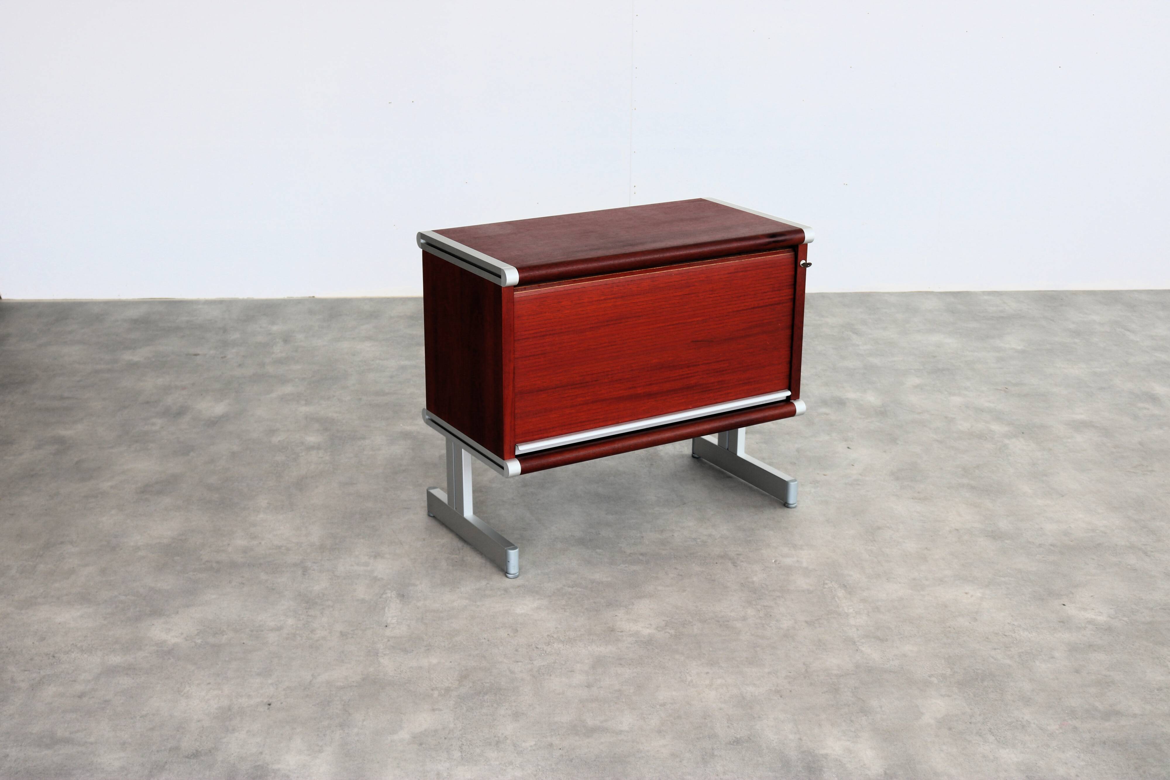Classeur vintage | armoire | mobilier de bureau | années 1970