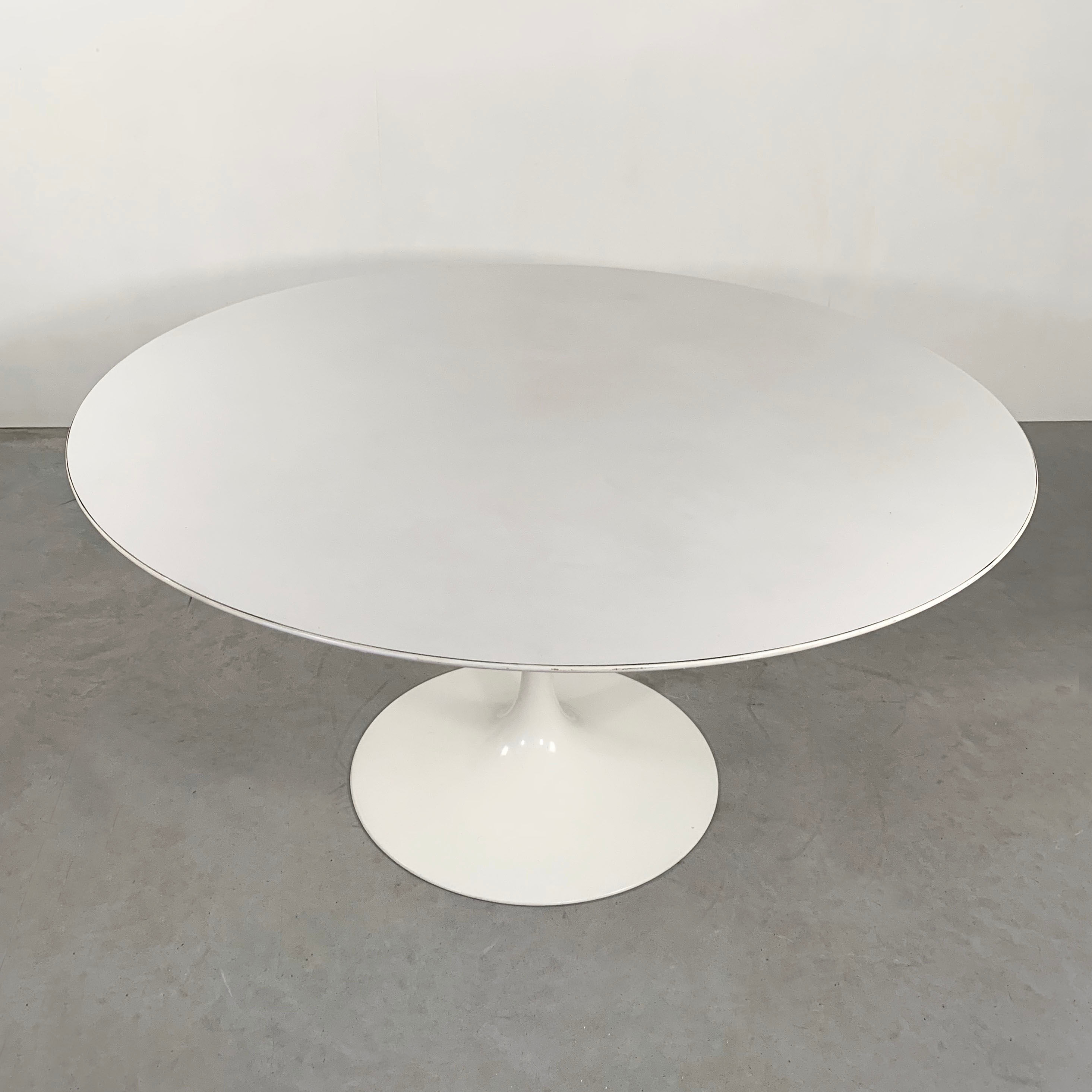 Tulip laminated table 140 cm by Eero Saarinen for Knoll, 1960