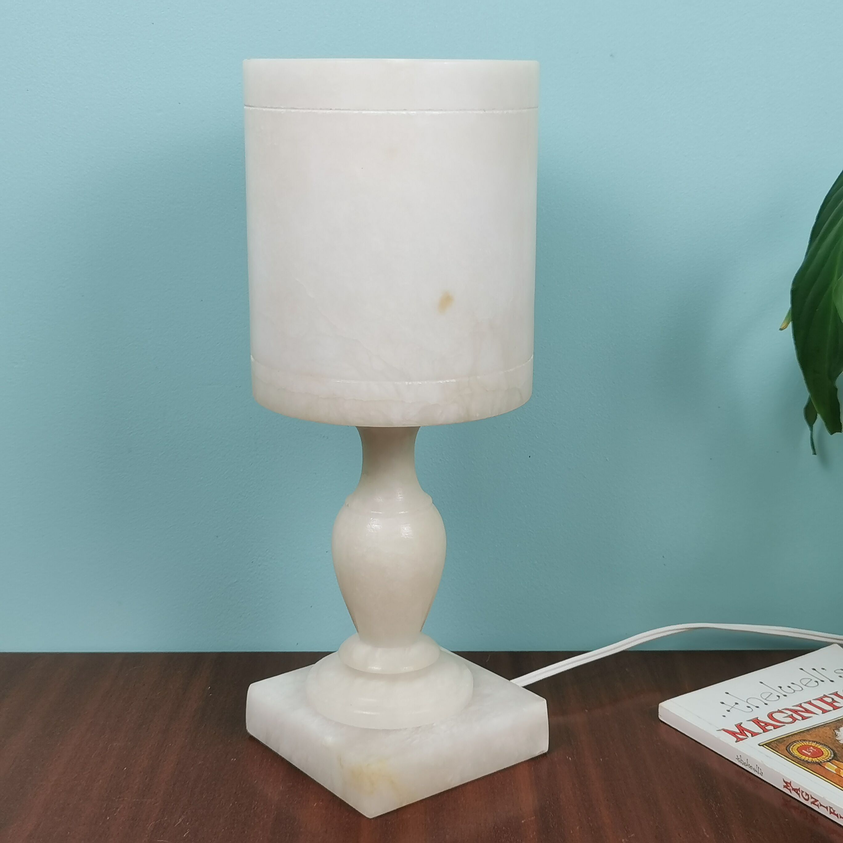 Alabaster lamp