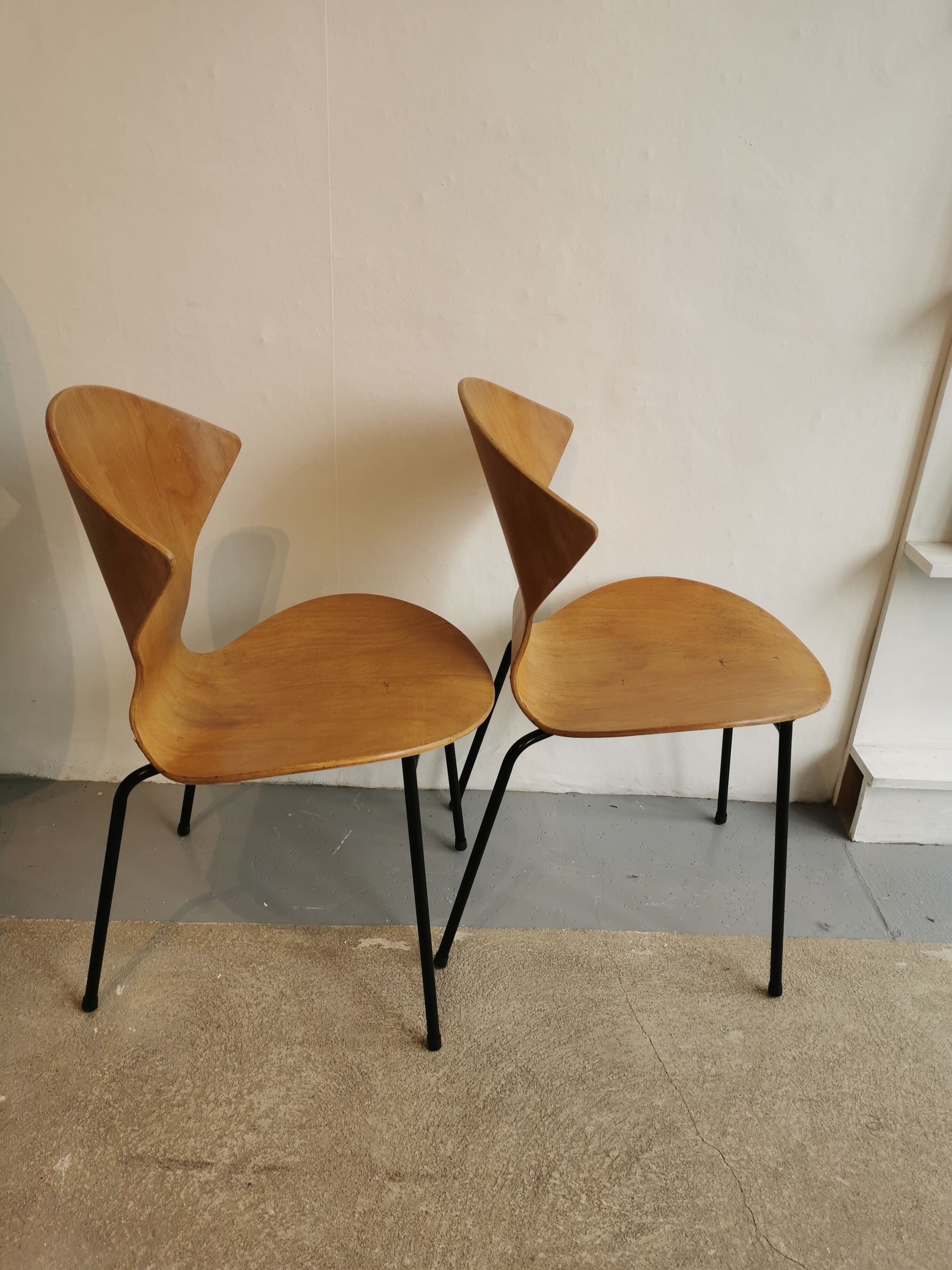 2 wooden chairs - metal circa 1950 Genevieve Dangles