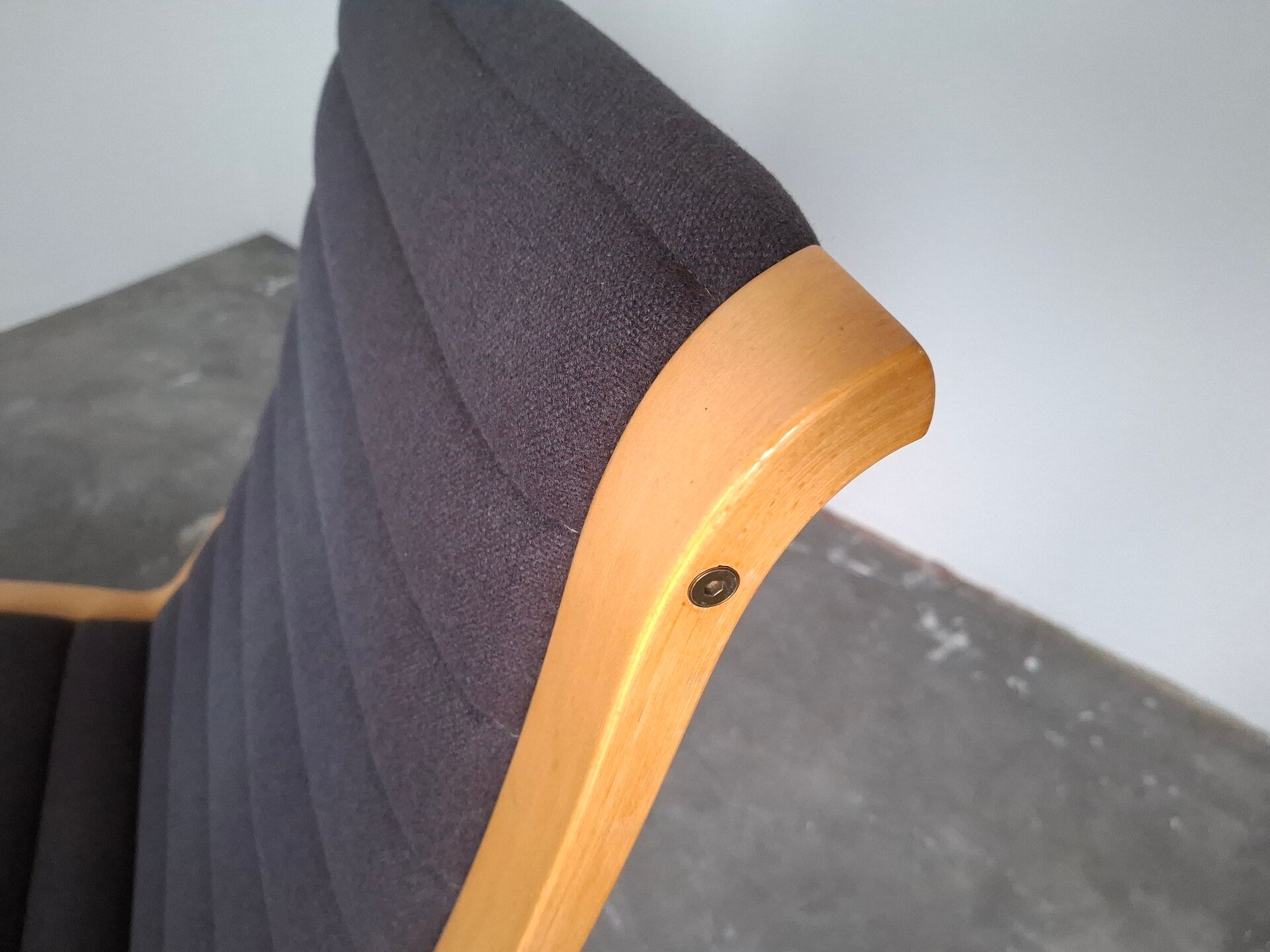 2  chaises AX  par Hvidt & Molgaad édition Fritz Hansen