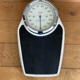 Doctor's scales 1960s/70s Vintage