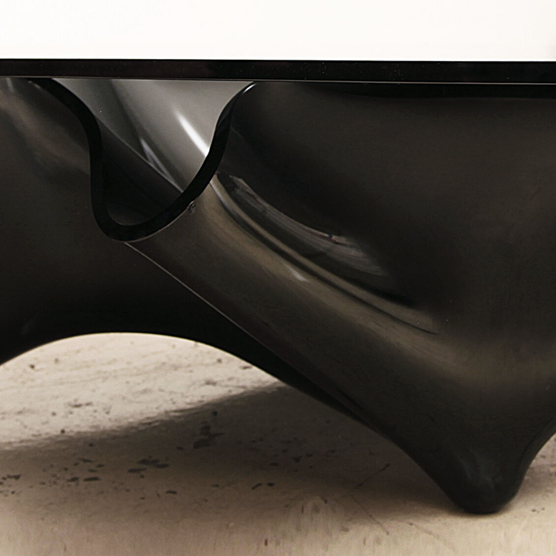 Monumental Laurel Fyfe Black Glass Sculptural Coffee Table American Handkerchief