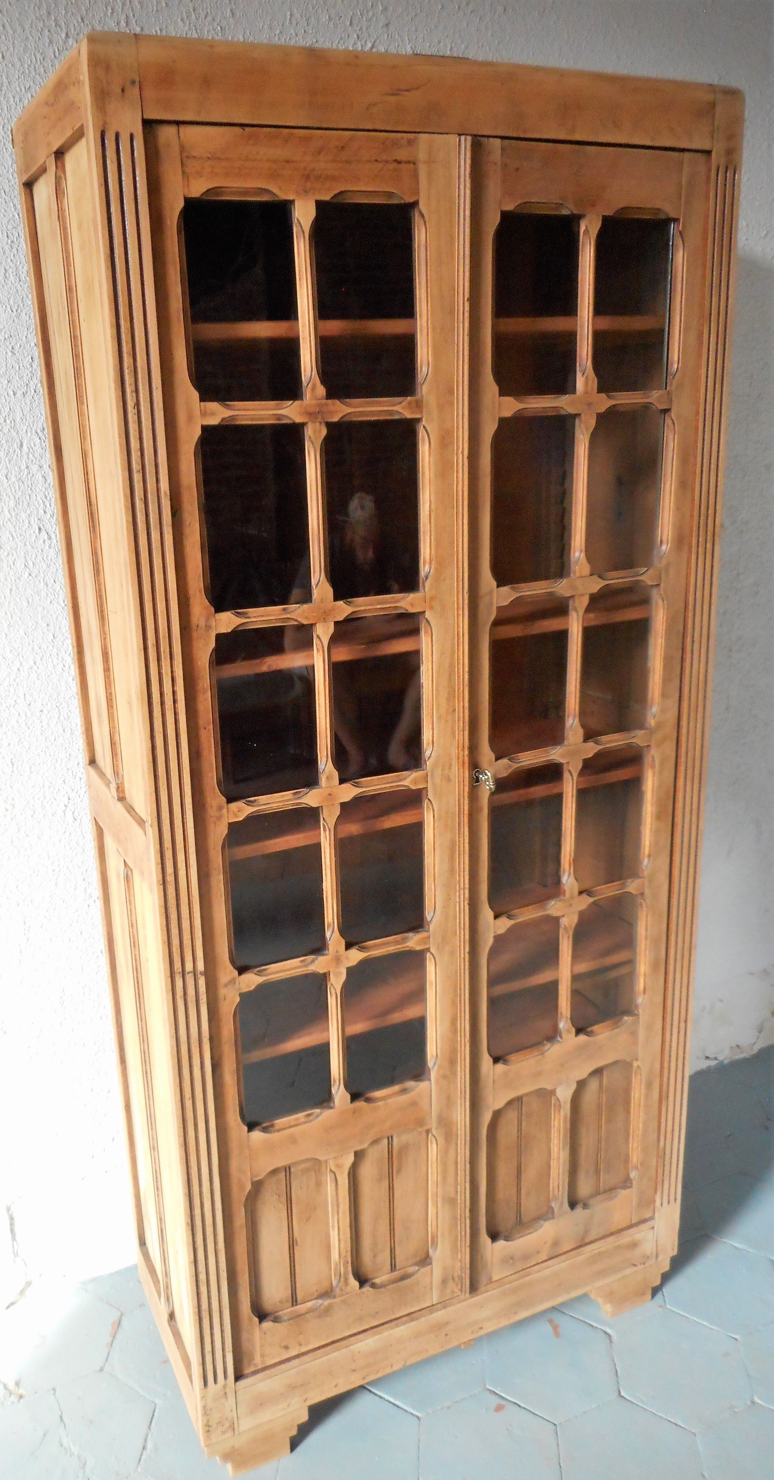 Glass cabinet in paris