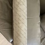 Hugues Chevalier sofa