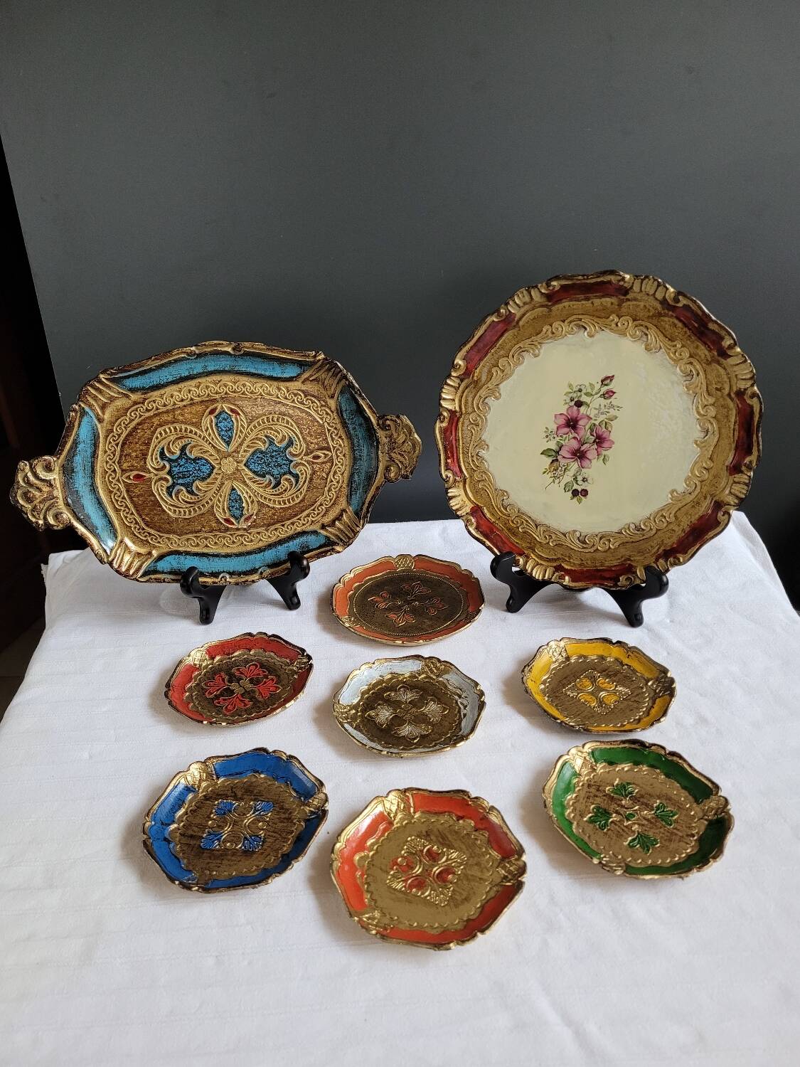 Venetian trays