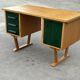 Bureau vintage des années 1960, design de bureau compact