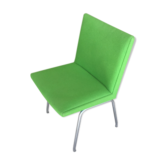 Hans J. Wegner Danish 1960´s Airport Chair, Reupholstered in Green Fabric