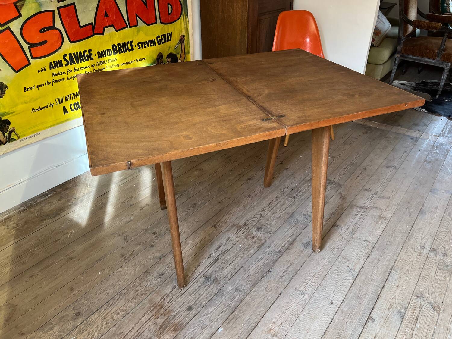 Petite table d’appoint 1950