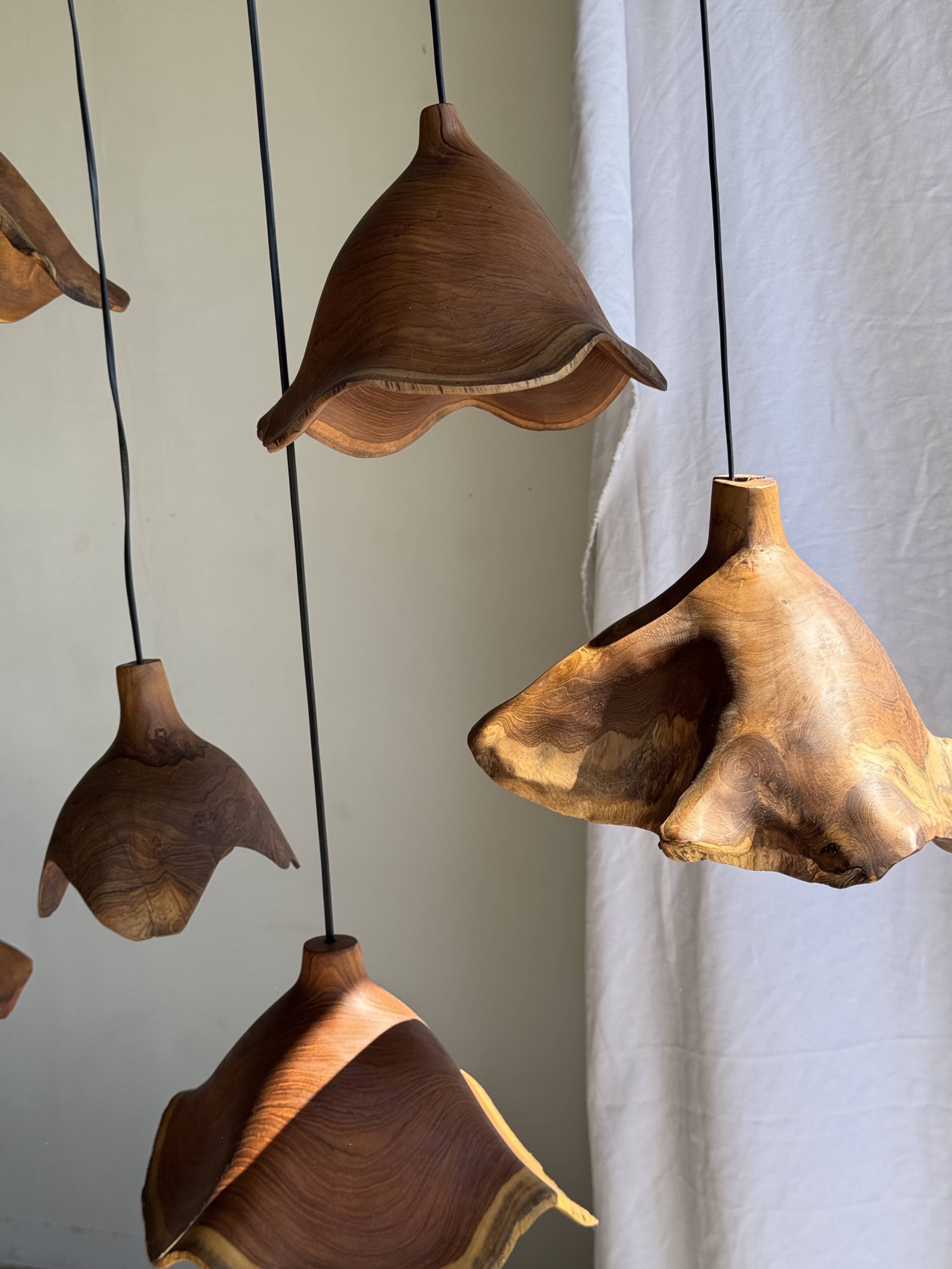 Small suspension in organic teak hat D30 H20