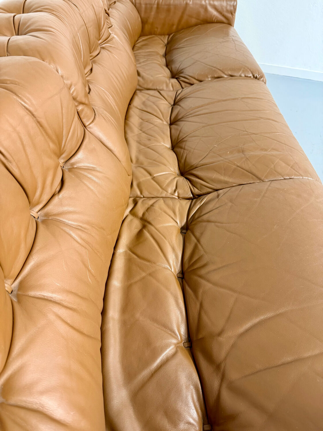 Vintage 1970s De Sede DS-40 camel leather 3-seater sofa