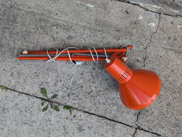 Lampe architecte vintage Ledu type 221 – Made in Sweden – Orange 1970’s