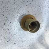 Suspension in the shape of a disc on a seventies style roller