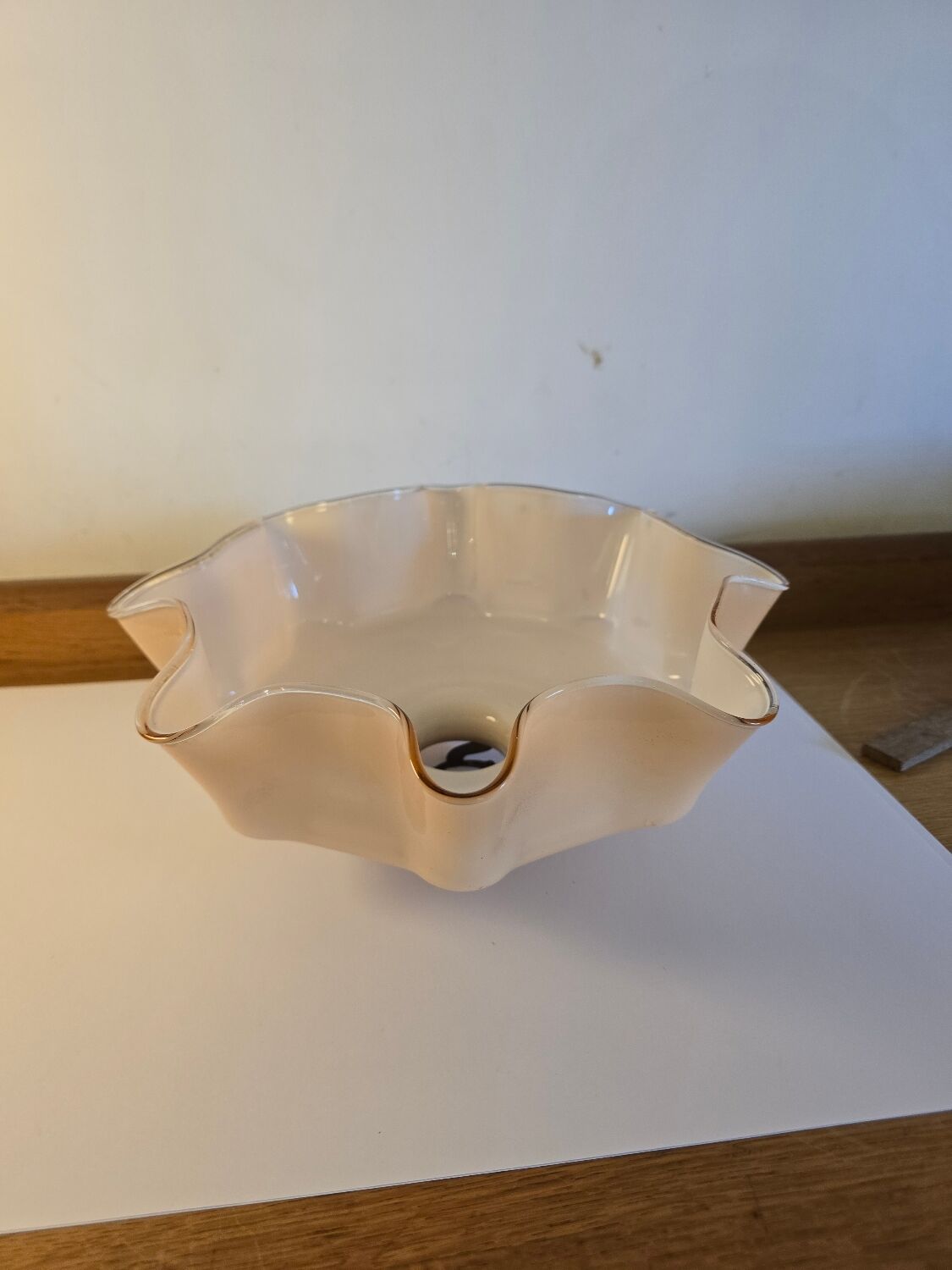 Opaline pink suspension 1960