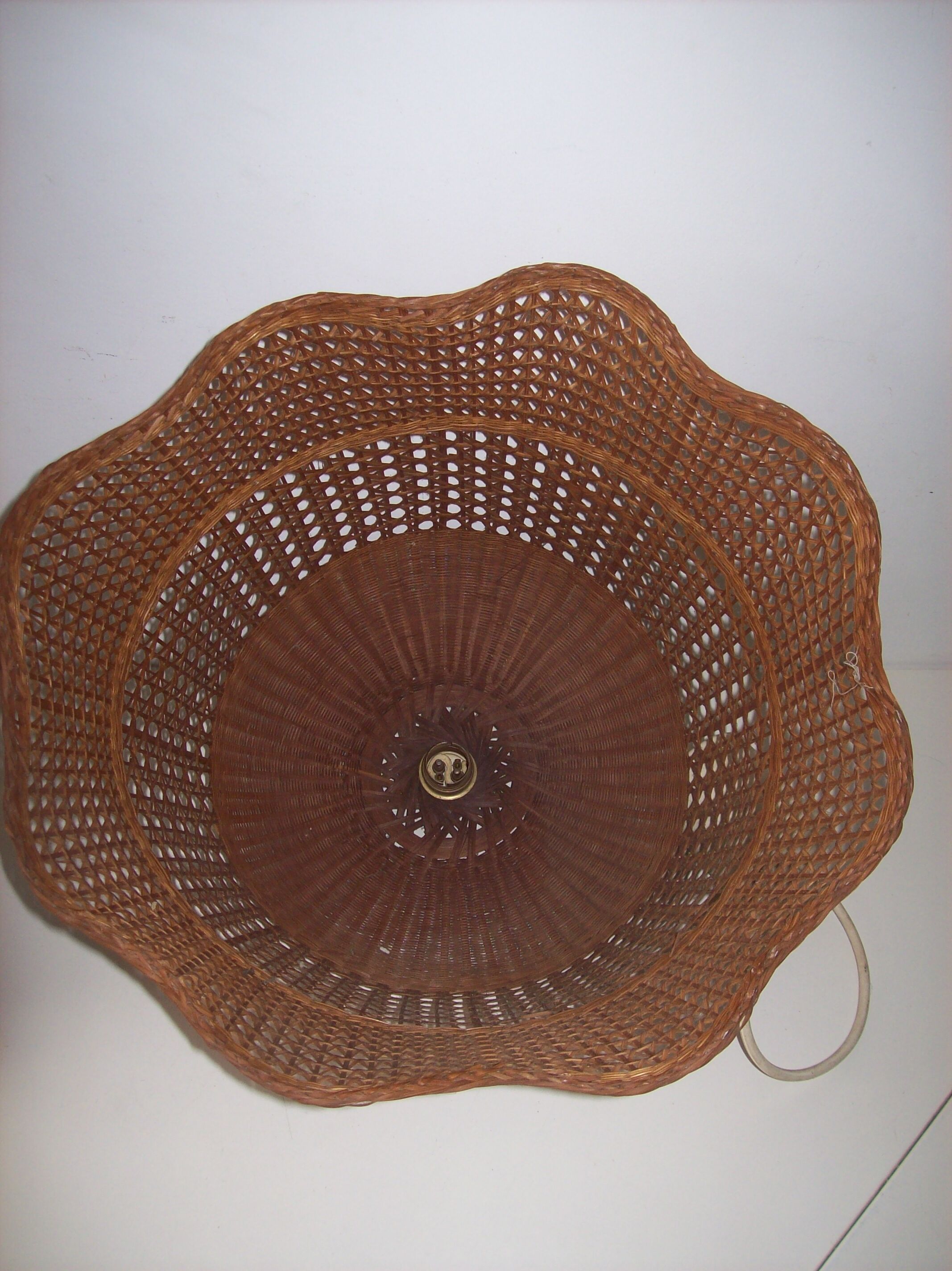 Braid wicker suspension