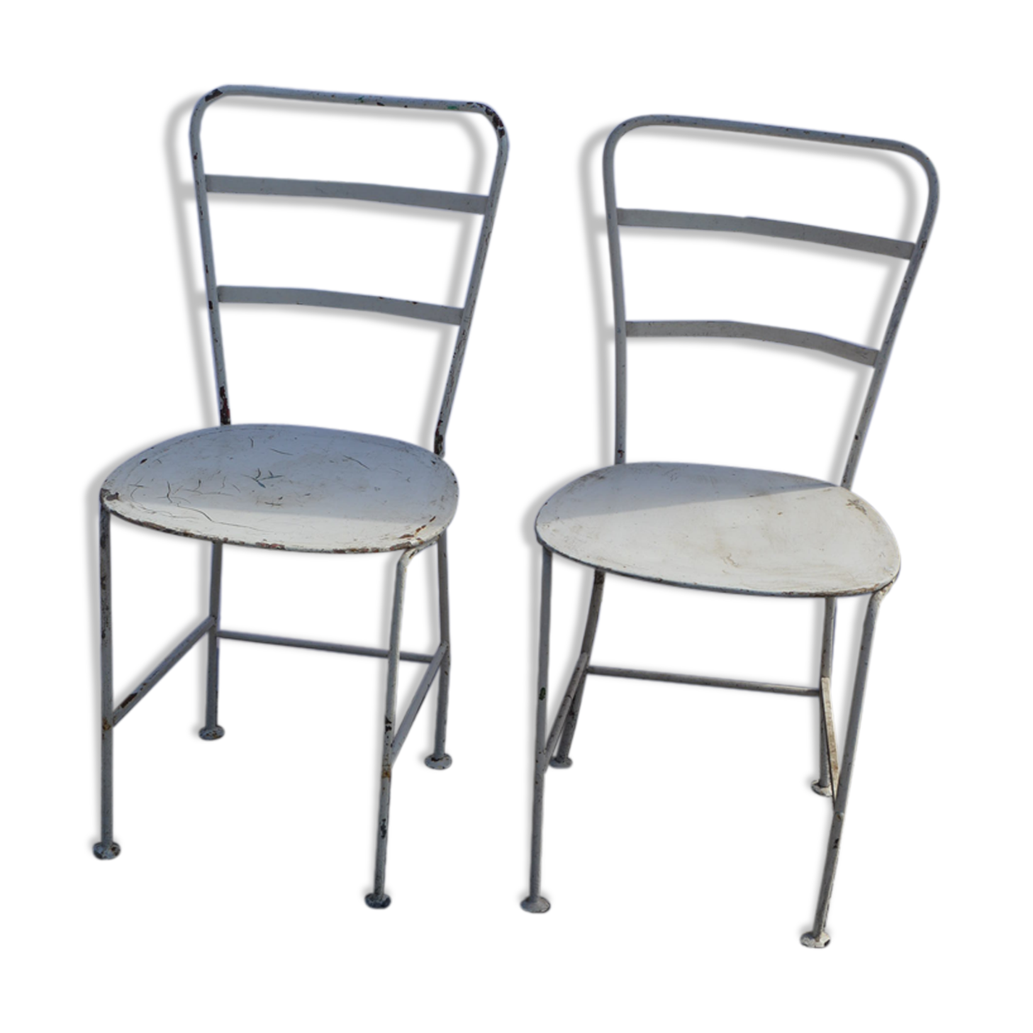 Paire de chaises de jardin en fer forgé