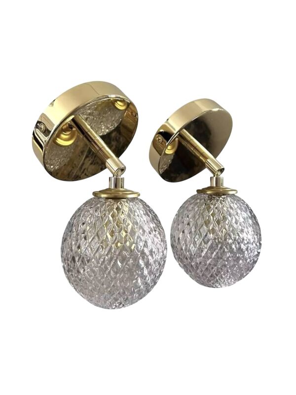 Paire d’appliques murales globes ciselés