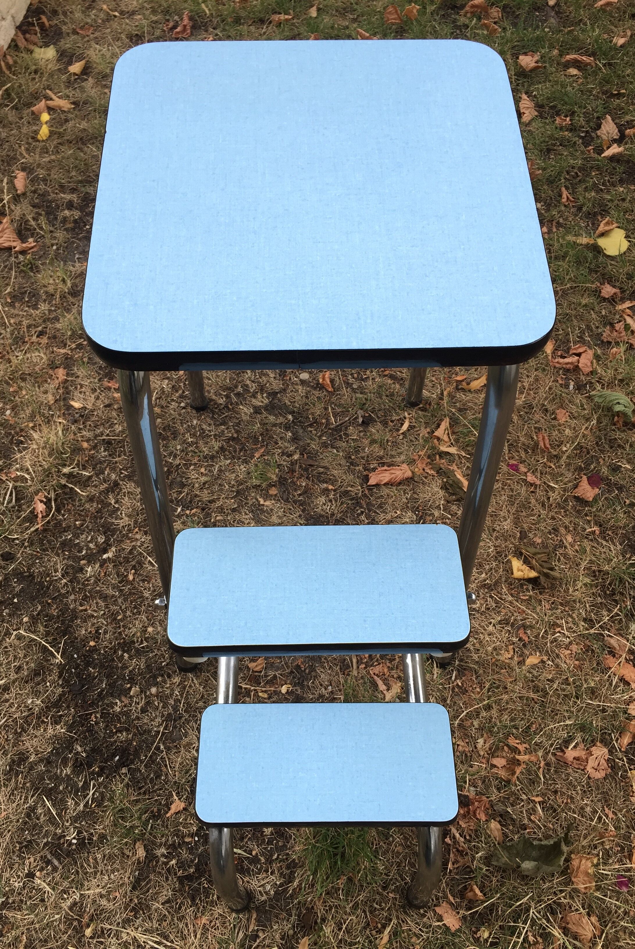 Flexible stool in vintage sky blue formica stepladder