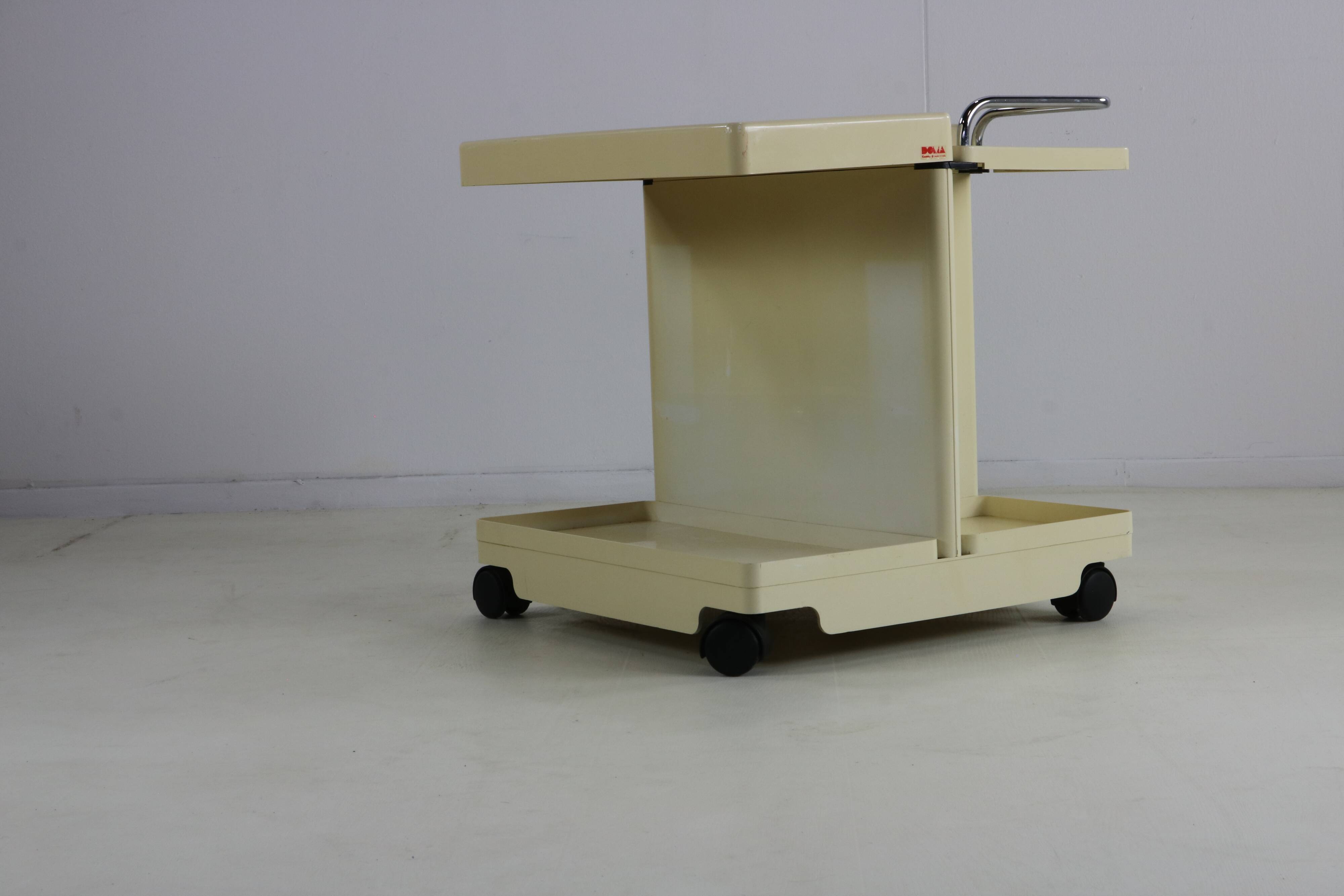 Original seventies serving trolley by iGuzzini Italy