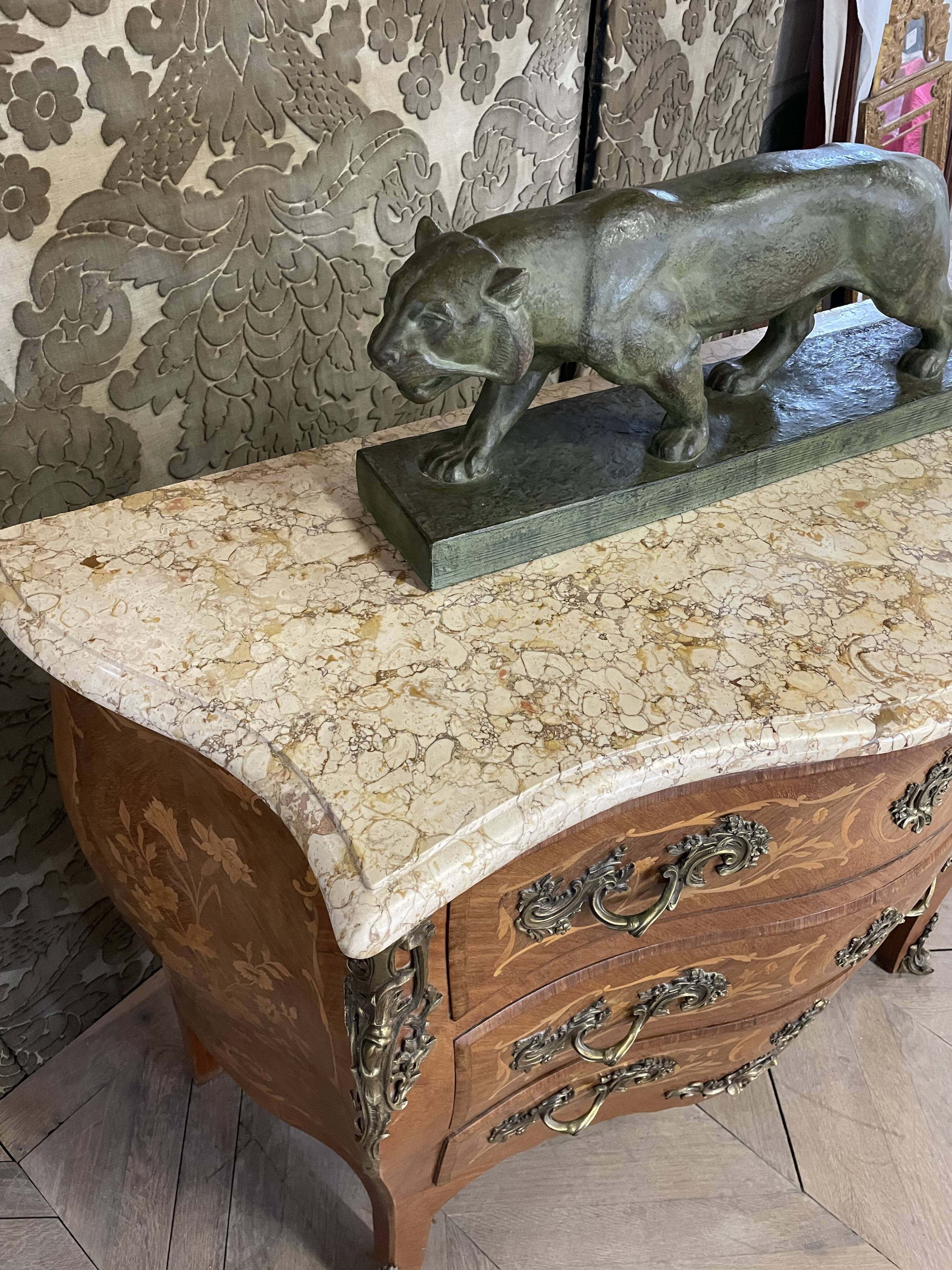 Louis XV style chest of drawers in marquetry