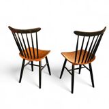Set of 2 spindle back dining chairs, curved seating, teak wood seat, 1960s, Pastoe Holland, 1970s