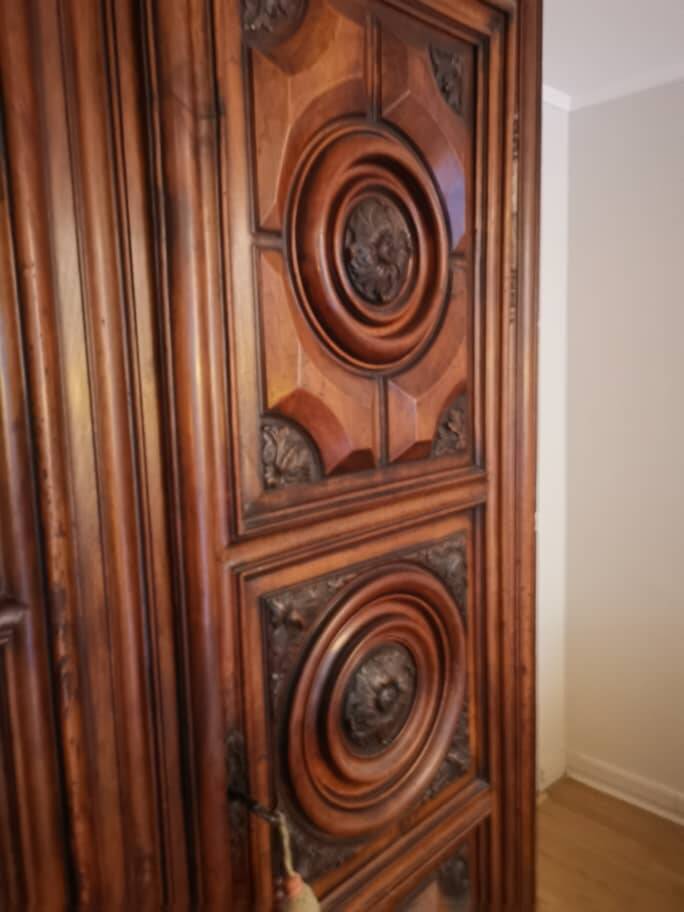 Antique Louis XV wardrobe – Carved solid walnut – Certificate of expertise