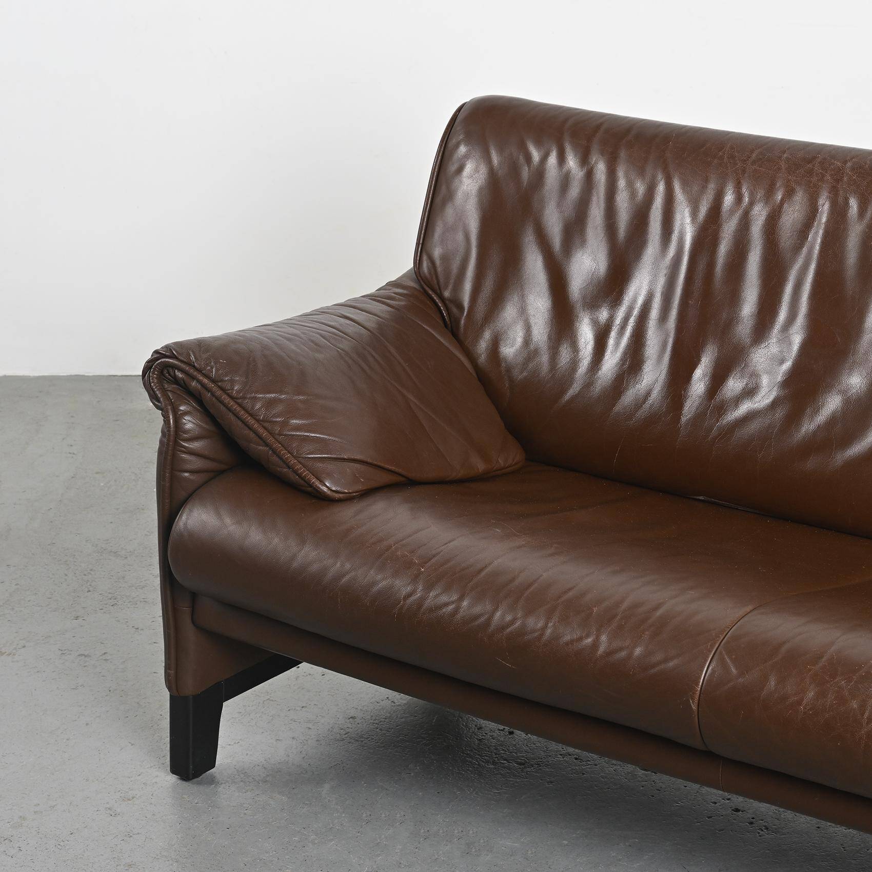 De Sede leather sofa, model DS 14, circa 1990