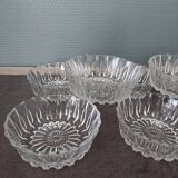 8 vintage ramekins year 70