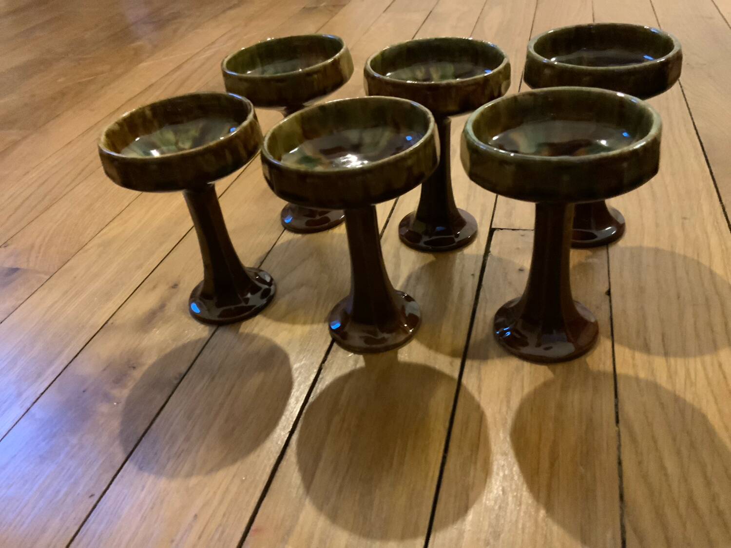 Ceramic ice cream cups