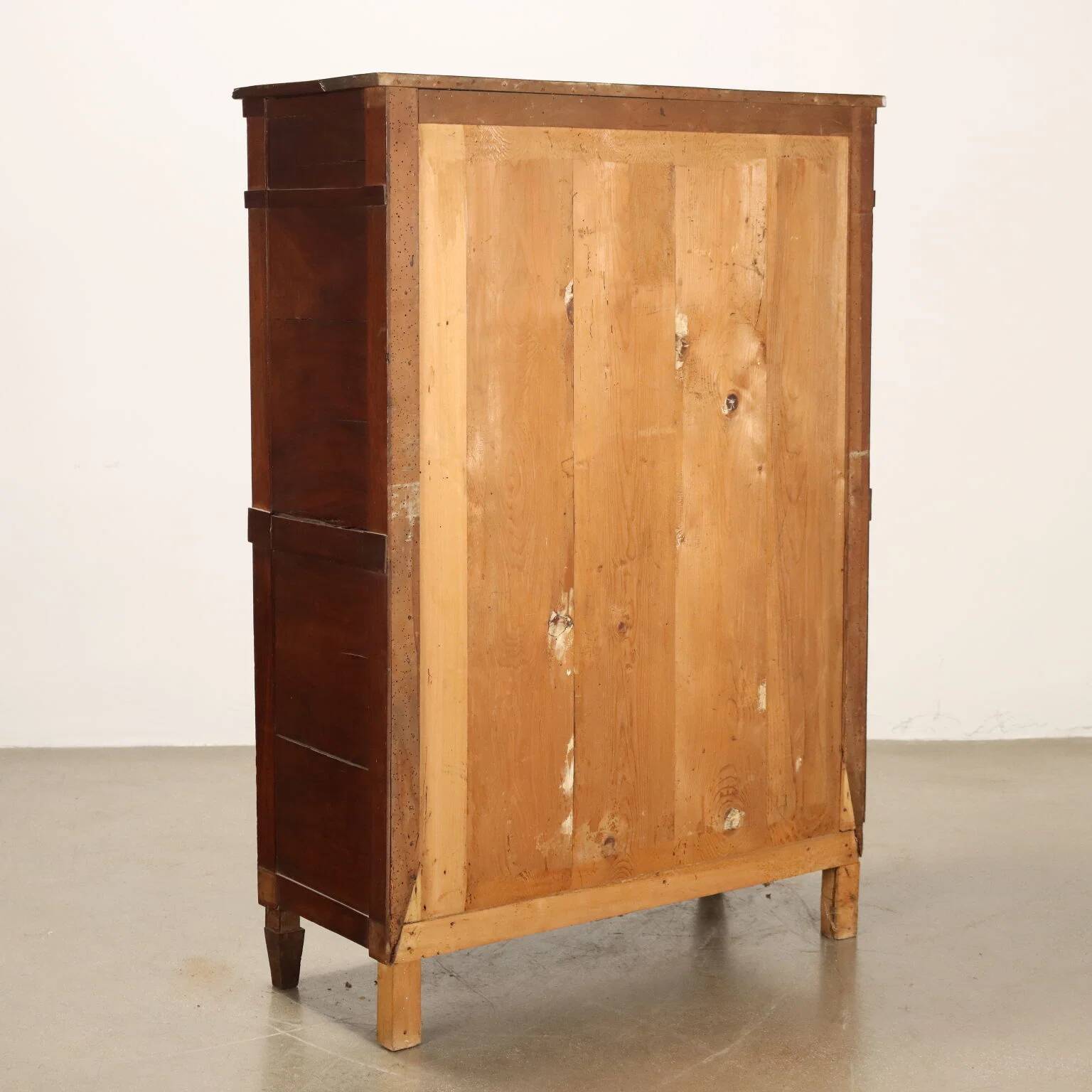 Former walnut boardroom secretary, Italy, 18th century.