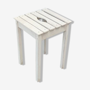 Slatted stool