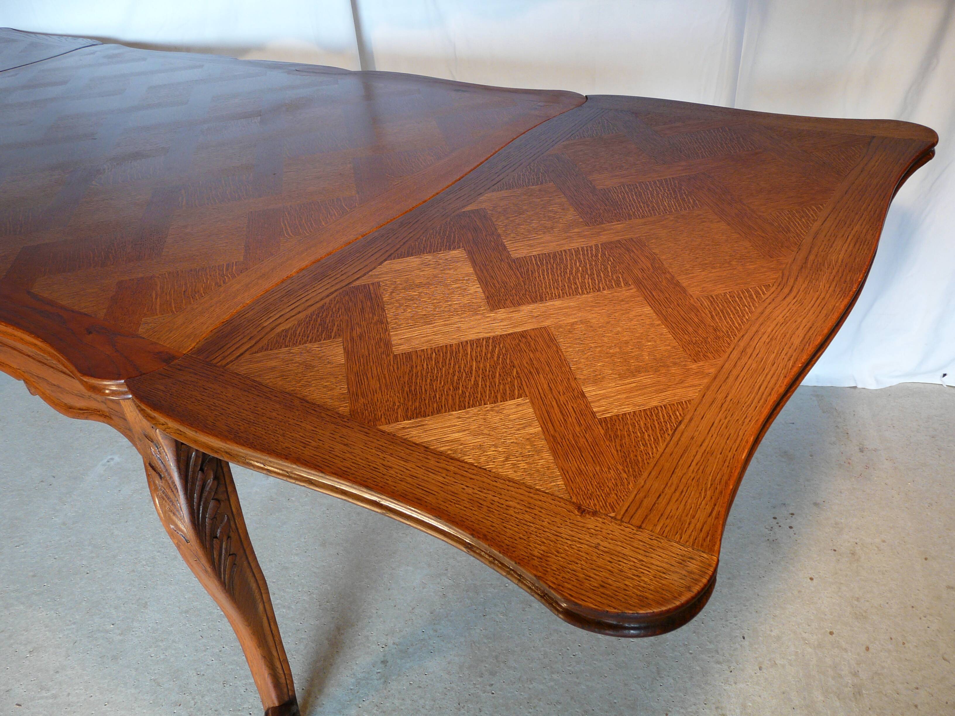 Extendable rectangular table Regency style in solid oak