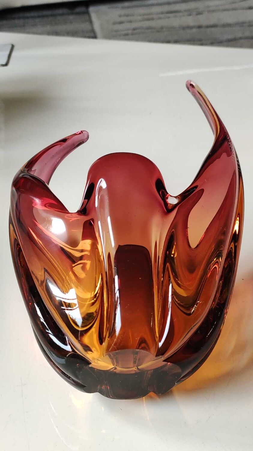 Empty pocket/Cutting/Centerpiece Murano, in blown Art glass. Floral shape/tulip