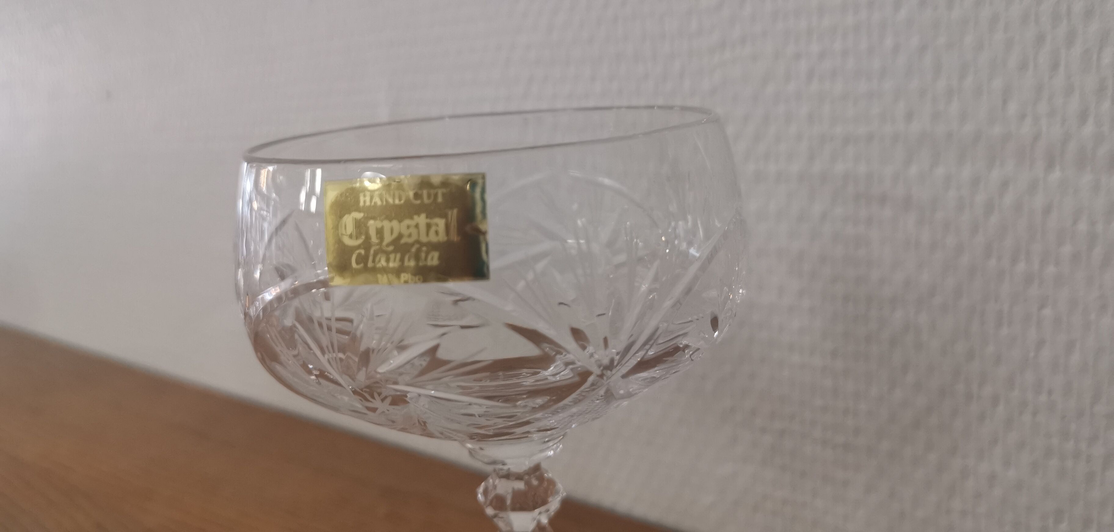 4 Champagne glasses in cut bohemian crystal Claudia