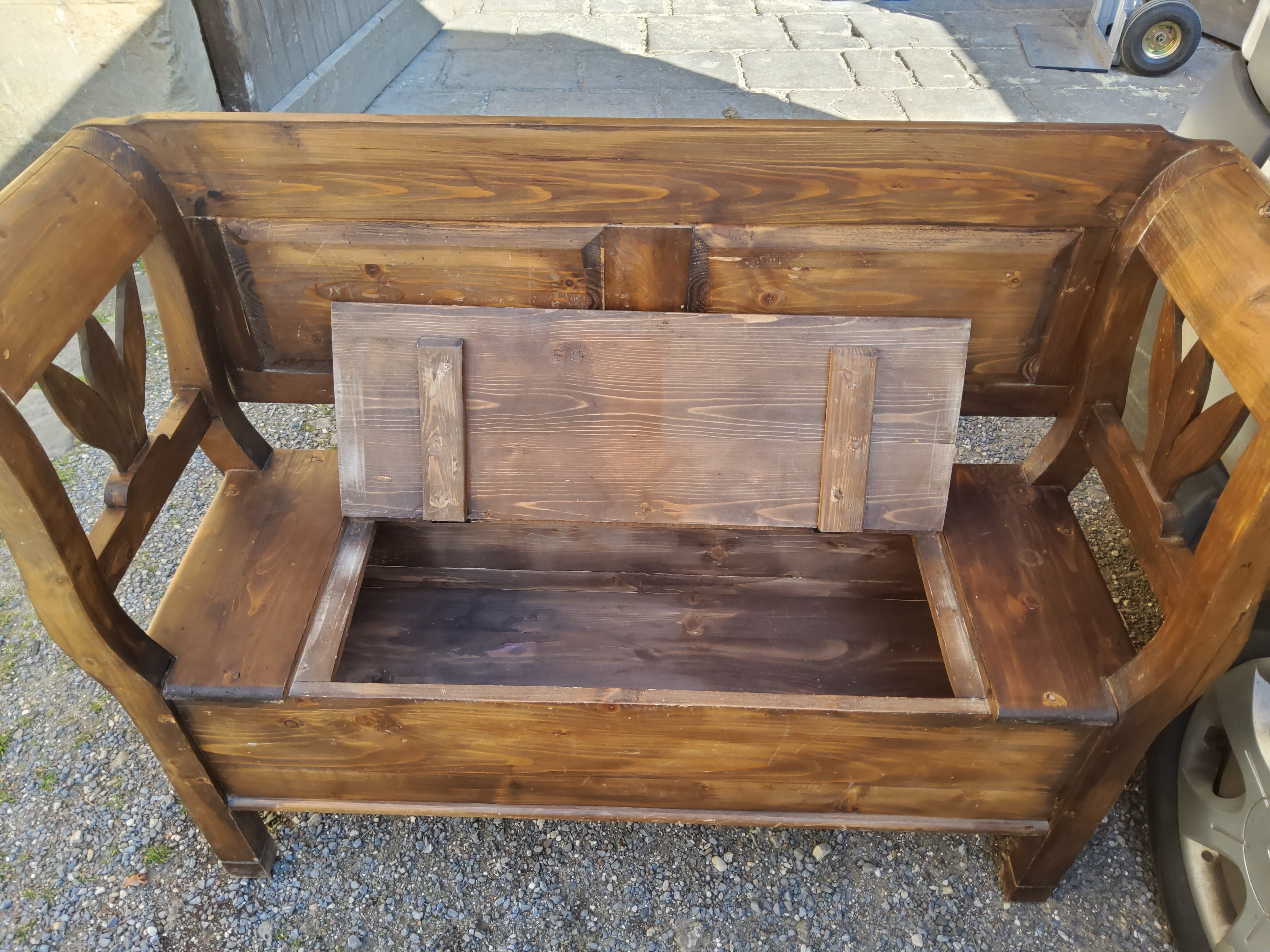 Pine chest bench