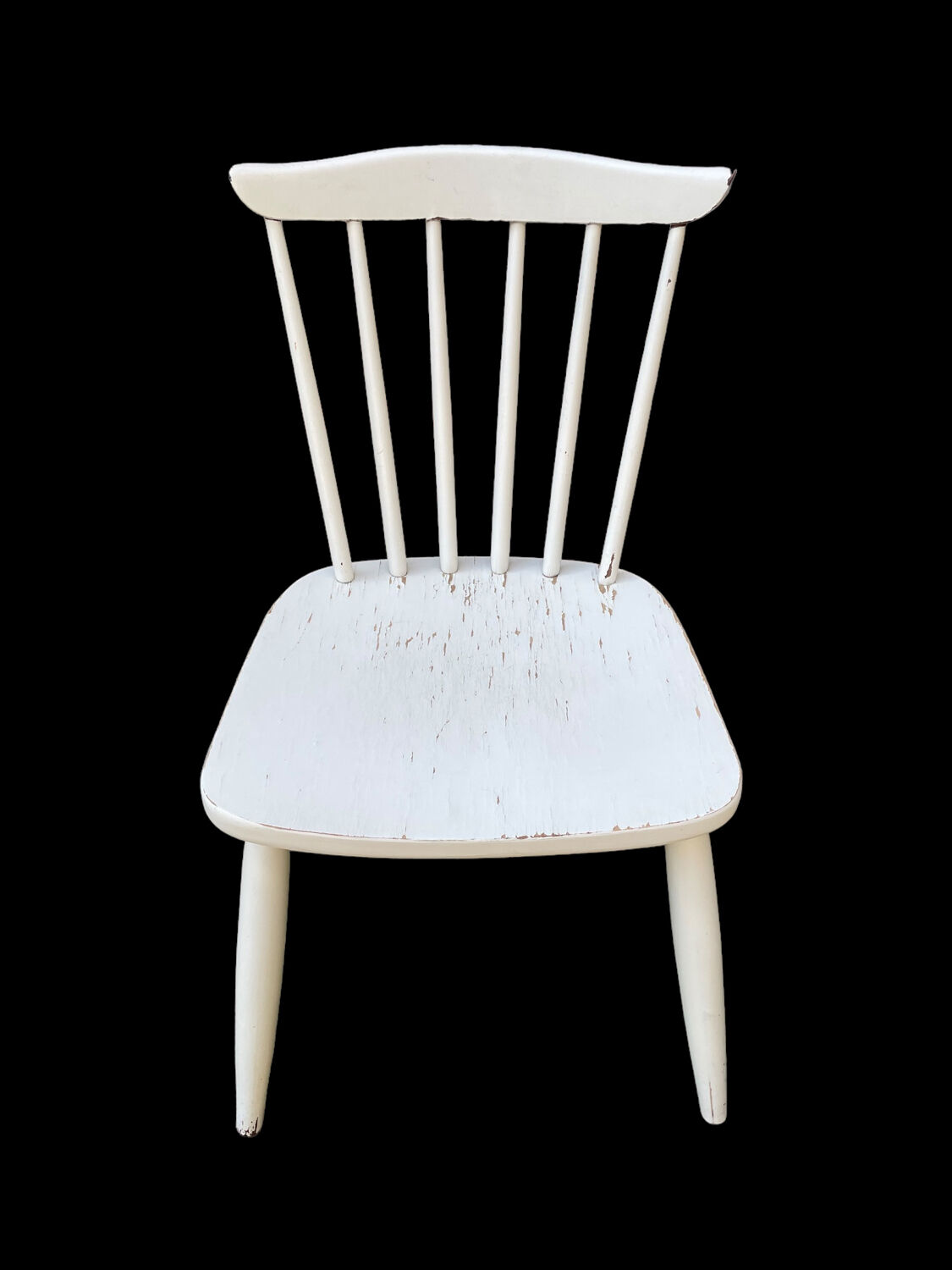 Series of 4 vintage solid wood chairs Scandinavian style