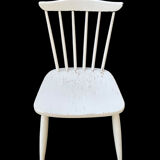 Series of 4 vintage solid wood chairs Scandinavian style
