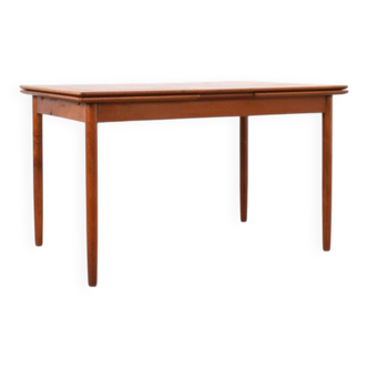 Mid-Century Danish Teak Extendable Dining Table, 1960s.